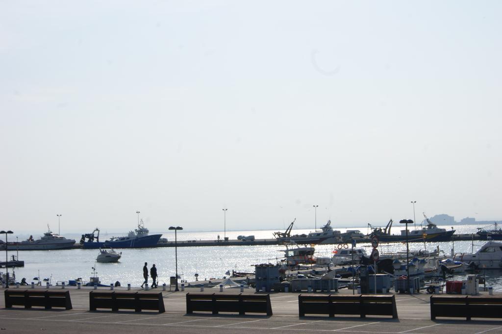 Апартаменты Agi Port De Rosas Экстерьер фото